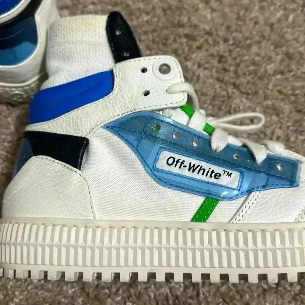 Off-White - Picture 8 of 11